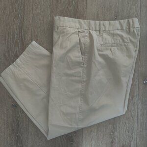 Banana Republic Women's Khaki Pants Beige Size 6P